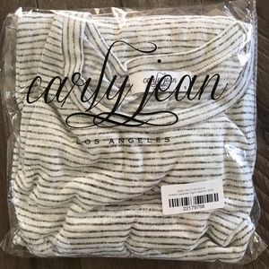 CJLA New in the bag Evelyn